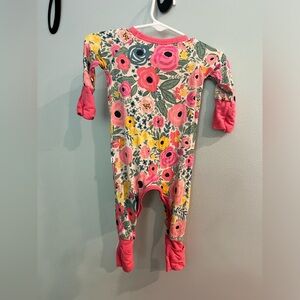 Newborn crescent Little Sleepies